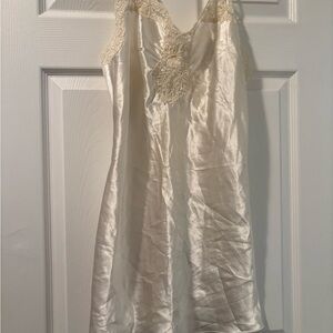 Victoria's Secret Cream Lace Lingerie